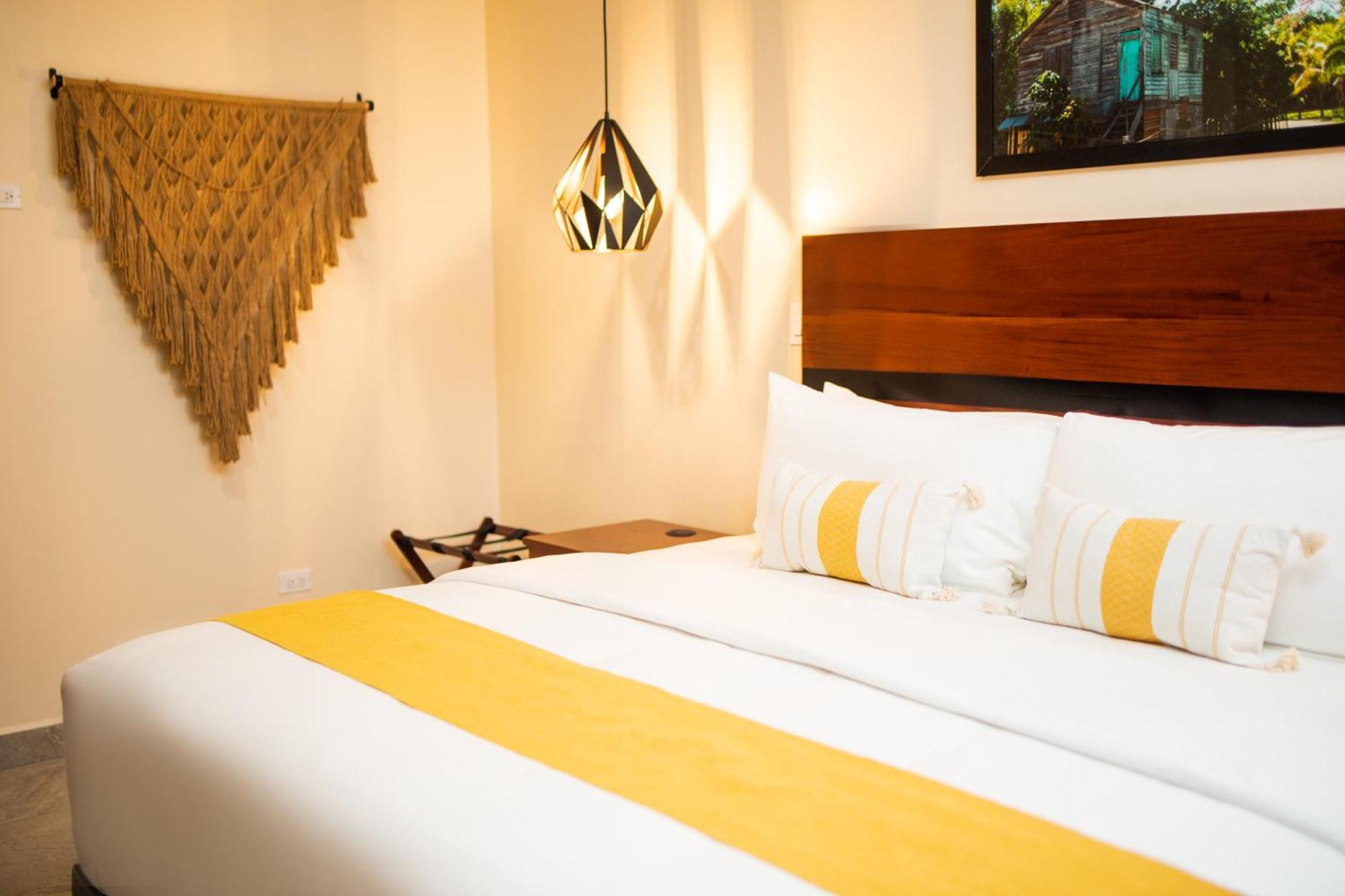 The West House Boutique Hotel サン・イグナシオ エクステリア 写真